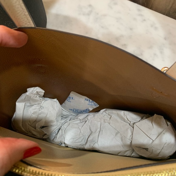 Brand new Coach handbag new in all the plastic - Picture 15 of 16